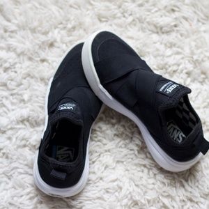 Vans Black Slip-on Tennis Shoes